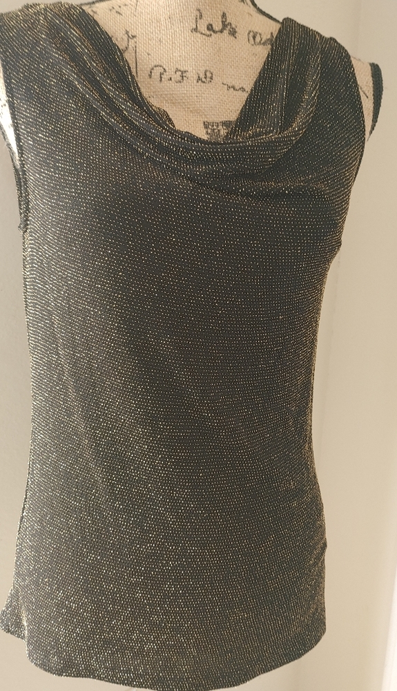 Tahari Luxe Black and Gold Metallic Top size Med